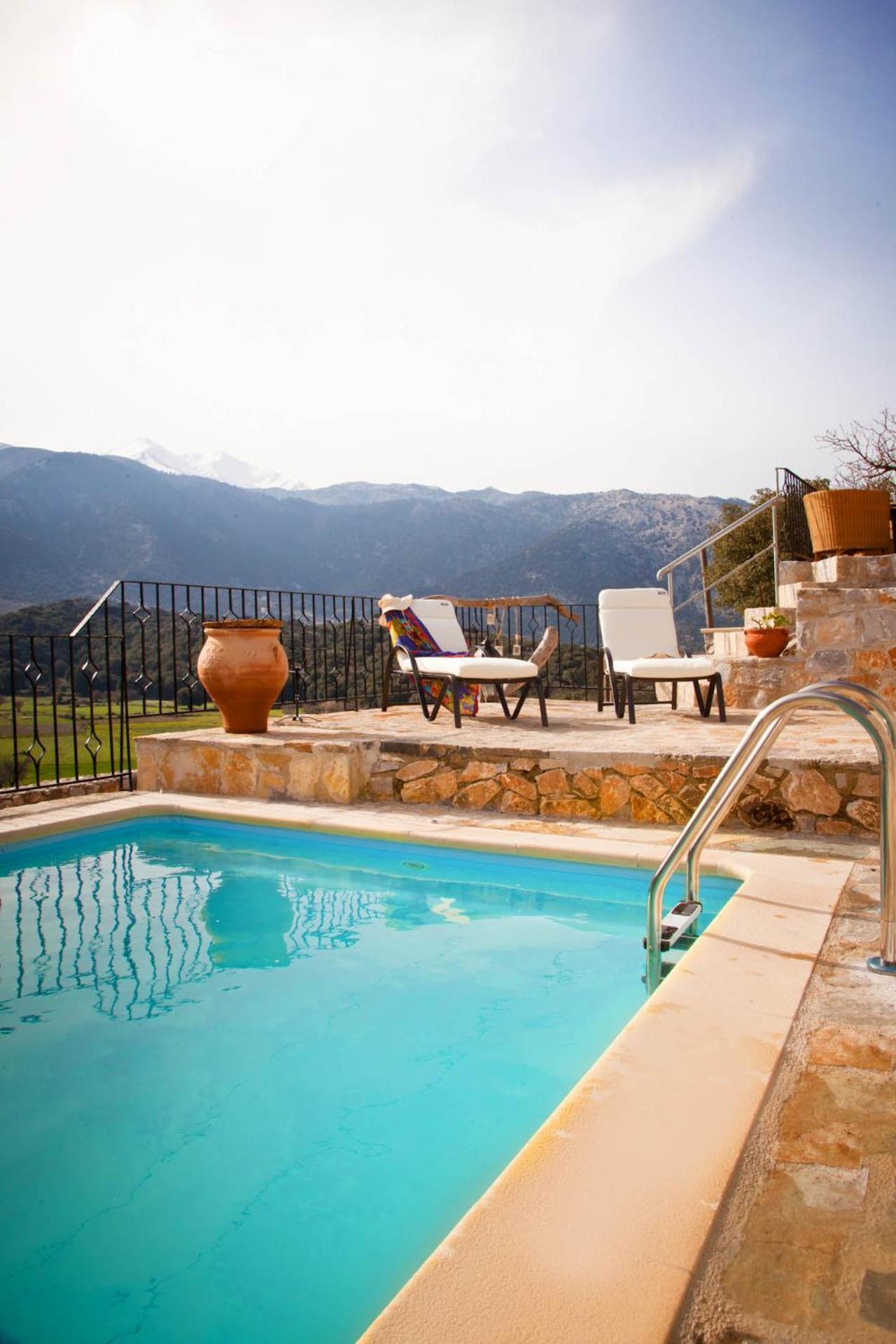 Stone Built Villa Galatia, Poolside & Perfect View Karés Zewnętrze zdjęcie
